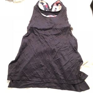 Lululemon racerback tank with built in bra (8)